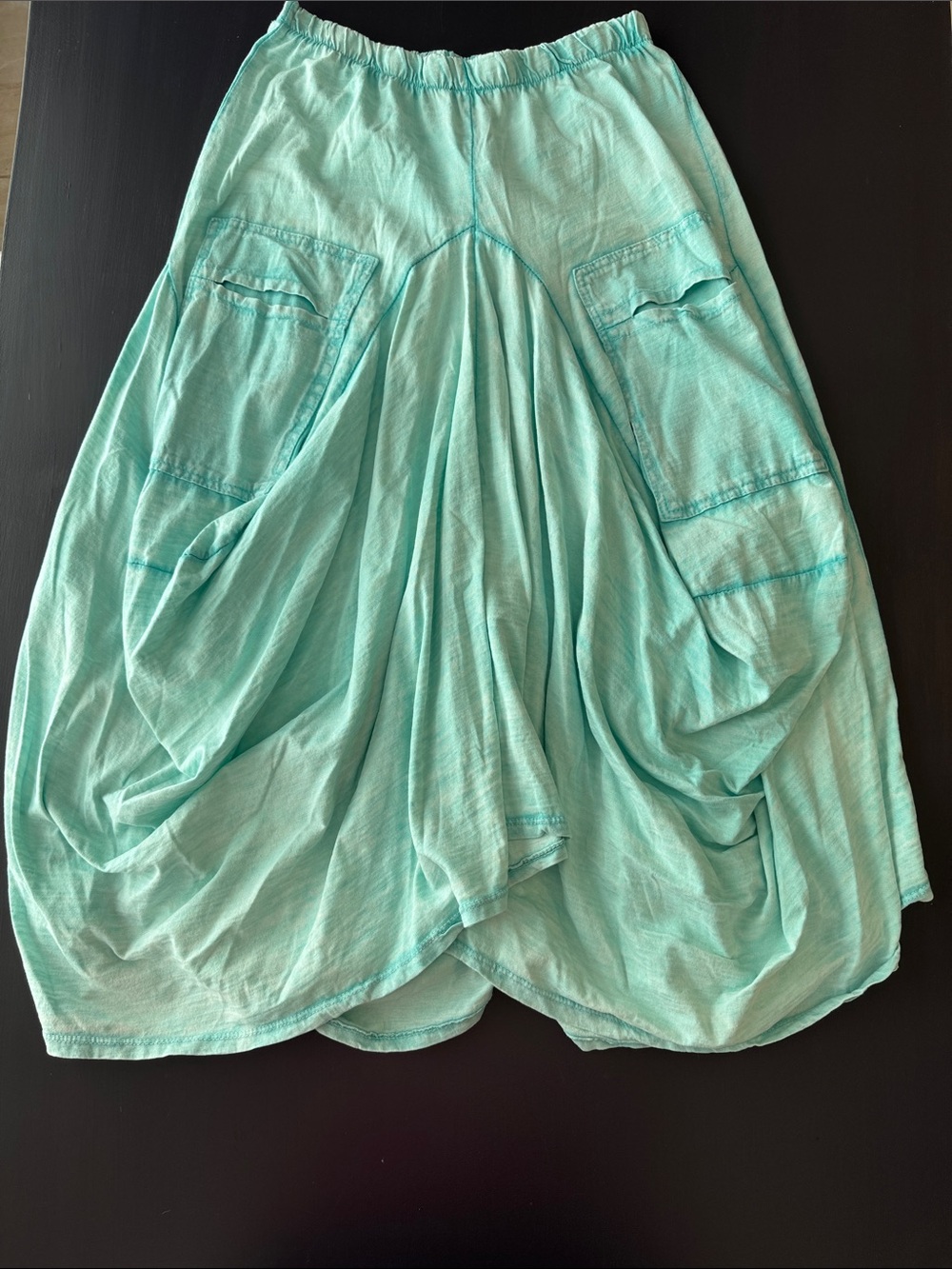 Mint Green tempo, Paris bubble cargo skirt – size medium